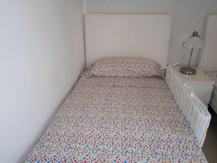 Apartamento Junto A Playa Y Cerca De Campo De Golf El Perellonet Bagian luar foto