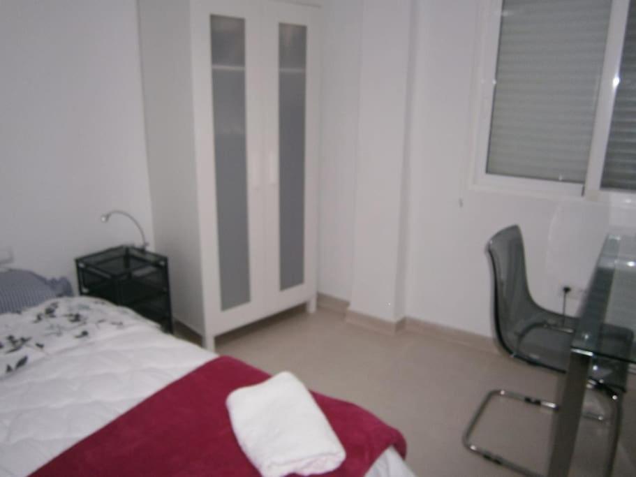 Apartamento Junto A Playa Y Cerca De Campo De Golf El Perellonet Bagian luar foto