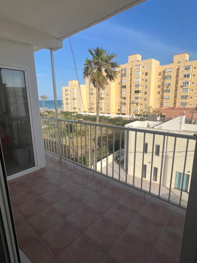 Apartamento Junto A Playa Y Cerca De Campo De Golf El Perellonet Bagian luar foto